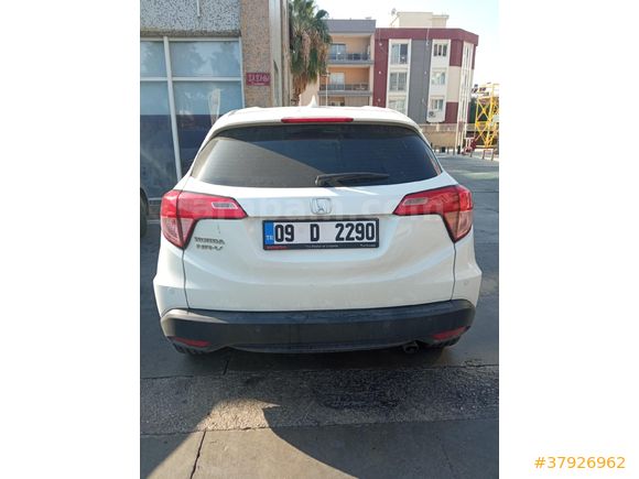 Sahibinden Honda HR-V 1.5 i-VTEC Elegance 2016 Model