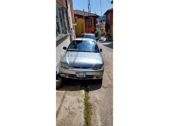 Emsalsiz Hyundai Accent 1.3 LX 1999 Model