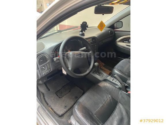 Sahibinden Volvo S40 1.8 2000 Model  250.000 km Bej