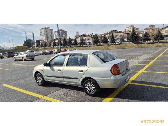 Sahibinden Renault Clio 1.4 RNA 2001 Model 