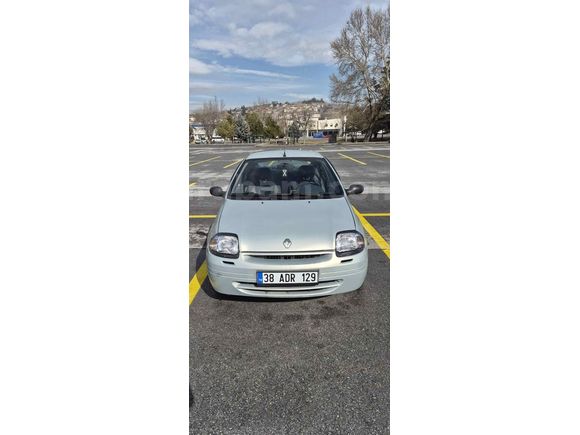 Sahibinden Renault Clio 1.4 RNA 2001 Model 