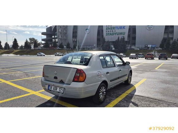 Sahibinden Renault Clio 1.4 RNA 2001 Model 