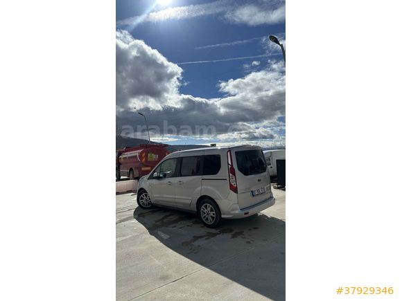 Sahibinden Ford Tourneo Connect 1.5 EcoBlue Titanium 2020 Model 