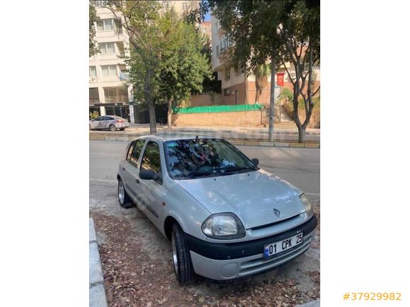 Sahibinden Renault Clio 1.4 2001 Model 
