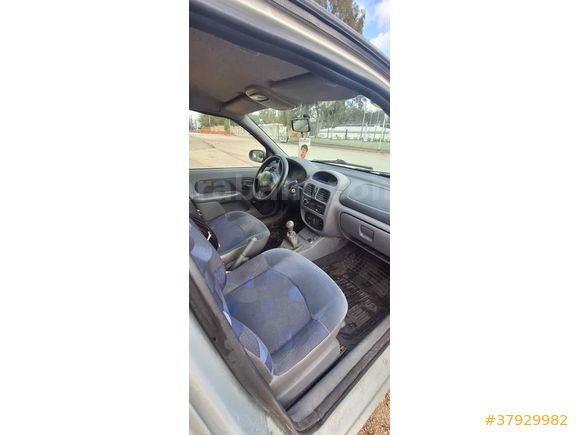 Sahibinden Renault Clio 1.4 2001 Model 