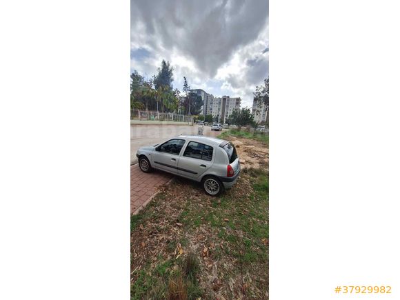 Sahibinden Renault Clio 1.4 2001 Model 