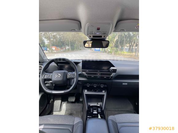 Sahibinden Citroen C4 1.2 PureTech Shine 2023 Model 