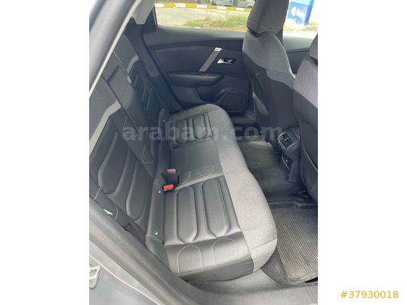 Sahibinden Citroen C4 1.2 PureTech Shine 2023 Model 
