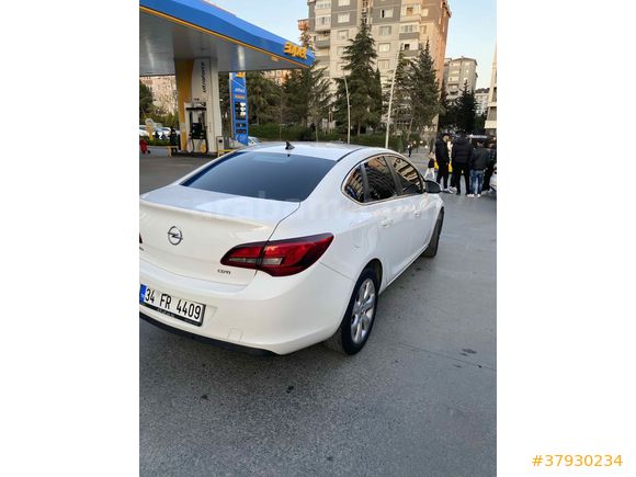 Sahibinden Opel Astra 1.6 CDTI Business 2015 Model  225.800 km Beyaz