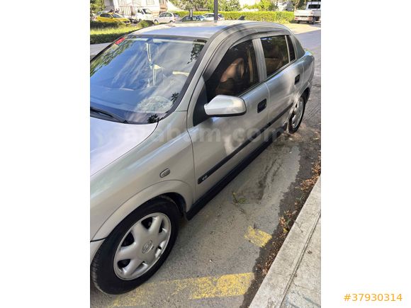 Sahibinden Opel Astra 1.6 CD 2001 Model  360.000 km Gri