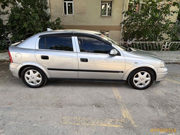 Sahibinden Opel Astra 1.6 CD 2001 Model  360.000 km Gri