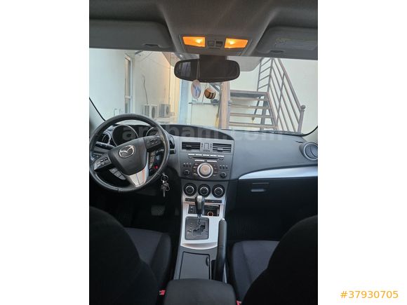 Mazda 3 2011 Impressive Otomatik
