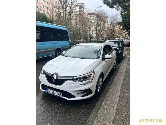 Sahibinden Renault Megane 1.3 TCe Touch 2025 Model hatsız