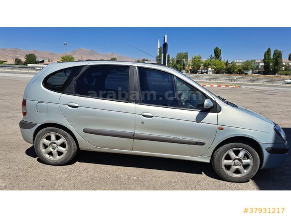 Sahibinden Renault Scenic 1.6 RXT 2001 Model