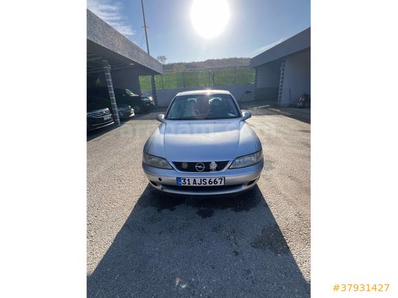 Sahibinden Opel Vectra 1.6 Comfort 2000 Model  444.000 km Gri (Gümüş)
