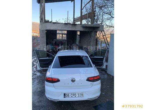 Sahibinden Volkswagen Passat 1.6 TDi BlueMotion Impression 2017 Model  150.000 km Beyaz