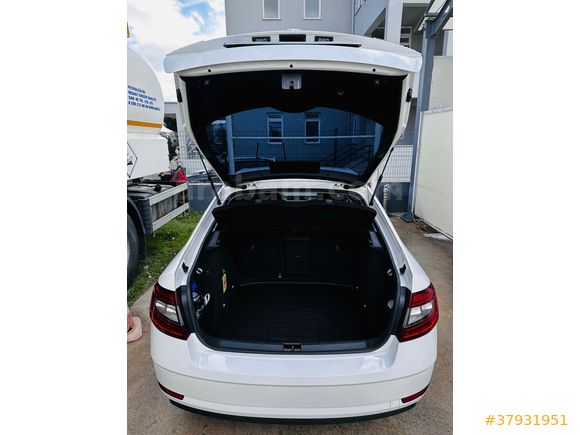 Satılık Skoda Octavia 1.6 TDI Style