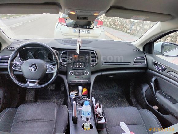Sahibinden Renault Megane 1.5 dCi Touch 2018 Model