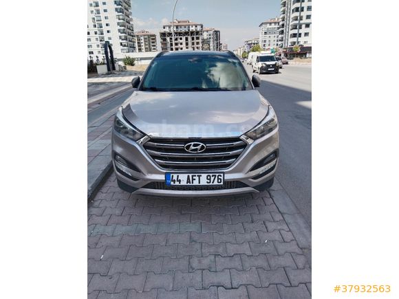 Sahibinden Hyundai Tucson 1.6 GDi Elite 2017 Model  143.000 km Bej