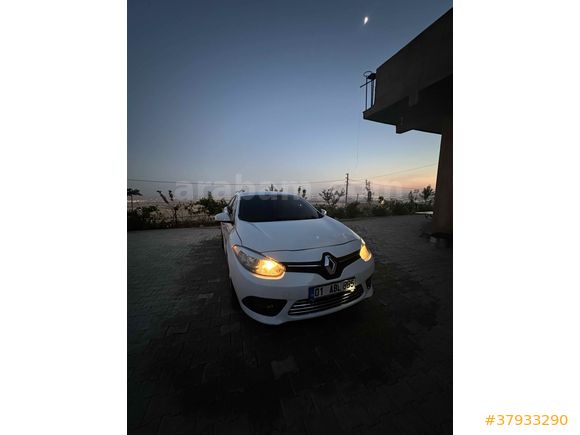 Sahibinden Renault Fluence 1.5 dCi Touch Plus 2014 Model  278.000 km Beyaz