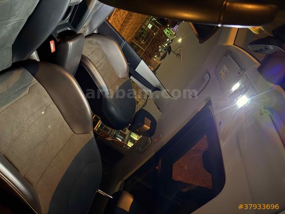Sahibinden Seat Ateca 1.5 EcoTSI X-Perience 2023 Model 