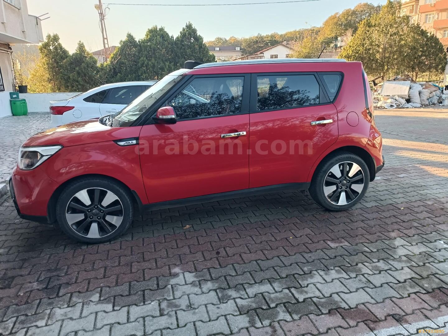 Sahibinden Kia Soul 1.6 CRDi Premium 2016 Model 102.000 km Kırmızı 3