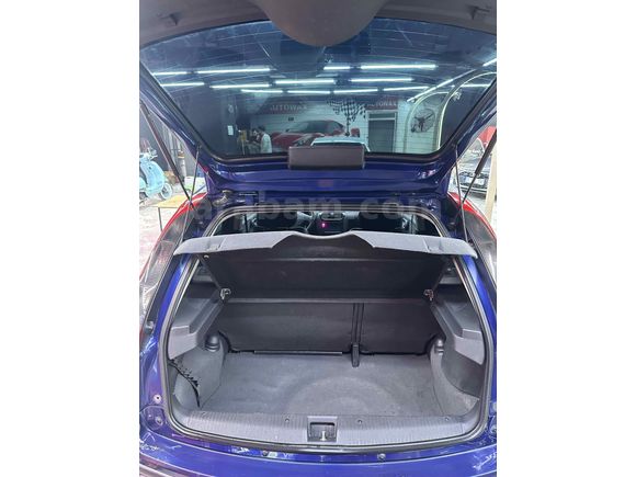Sahibinden Opel Corsa 1.3 CDTI Essentia 2004 