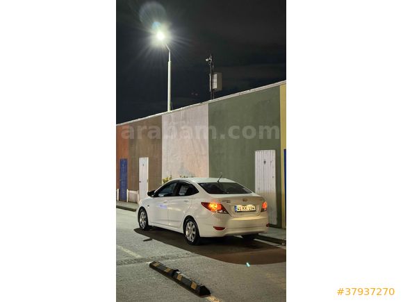 Sahibinden Hyundai Accent Blue 1.6 CRDI Mode Plus 2015 Model 