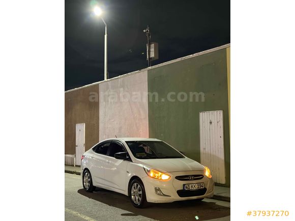 Sahibinden Hyundai Accent Blue 1.6 CRDI Mode Plus 2015 Model 
