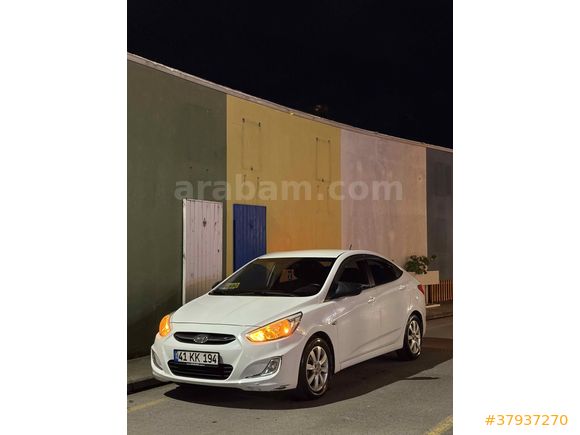 Sahibinden Hyundai Accent Blue 1.6 CRDI Mode Plus 2015 Model 