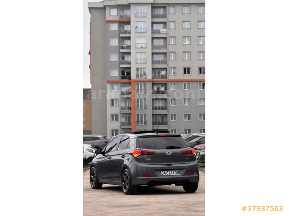 Sahibinden Hyundai i20 1.4 CRDi Elite 2015 Model 