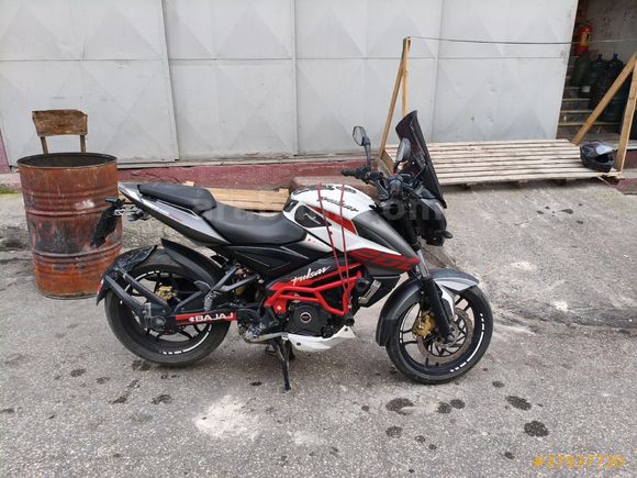 Sahibinden Bajaj Pulsar 200 NS ABS