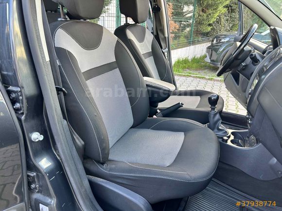 DACIA DUSTER 1.5 DCİ 4x2 LAURETTE 141.000 KİLOMETRE 