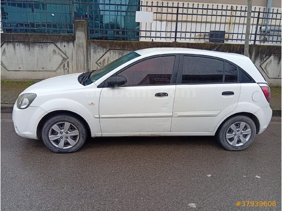 Sahibinden Kia Rio 1.5 CRDi Trend 2011 Model