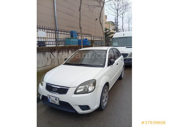 Sahibinden Kia Rio 1.5 CRDi Trend 2011 Model