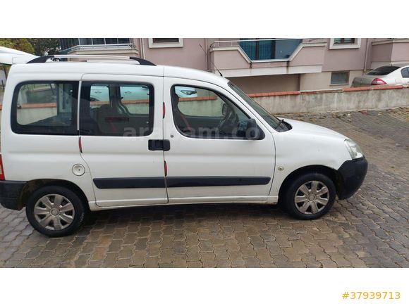 Sahibinden Peugeot Partner 1.9 D 2007 Model