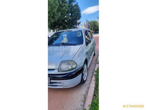Sahibinden Renault Clio 1.4 RTA 2002 Model 