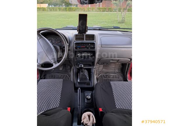Sahibinden Suzuki Vitara 1.6 JLX 2002 Model