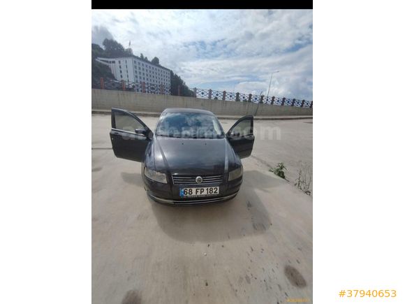 Sahibinden Fiat Stilo 1.4 Active 2006 Model  293.xxxkm Siyah