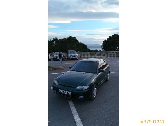 Sahibinden Hyundai Accent 1.5 GLS 2000 Model  209.000 km Yeşil