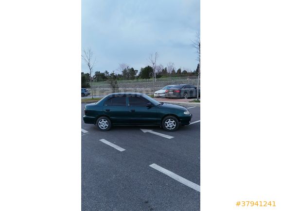 Sahibinden Hyundai Accent 1.5 GLS 2000 Model  209.000 km Yeşil