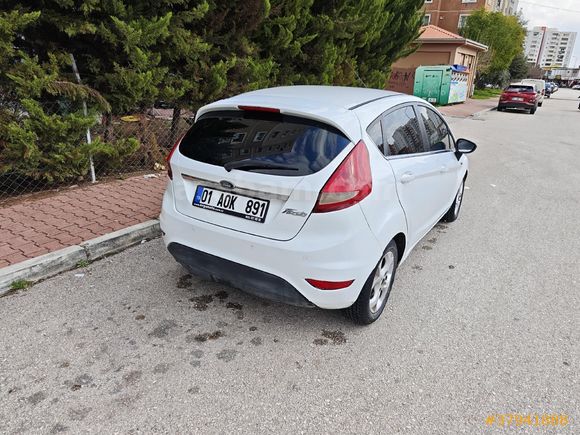 Sahibinden Tesla Ekran Fiesta 1.4 Titanium 2011 Model