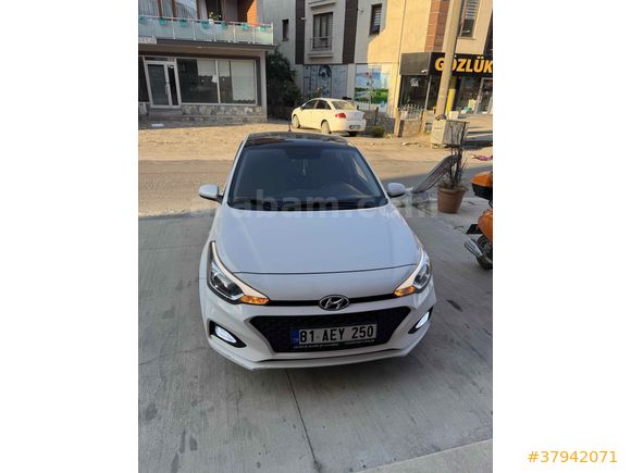 2018 Model makyajlı kasa cam tavanlı  - Otomotik