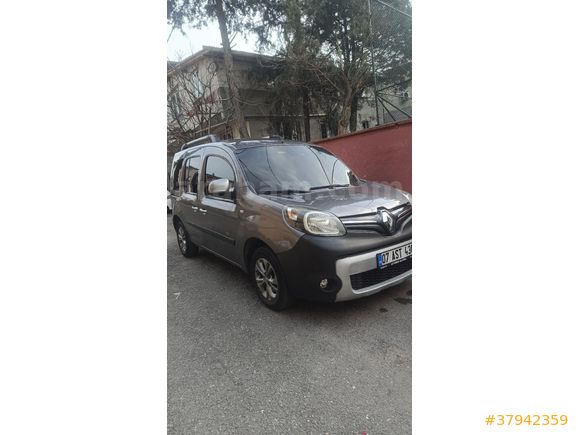 Sahibinden Renault Kangoo Express 1.5 dCi Maxi Touch 2017 Model