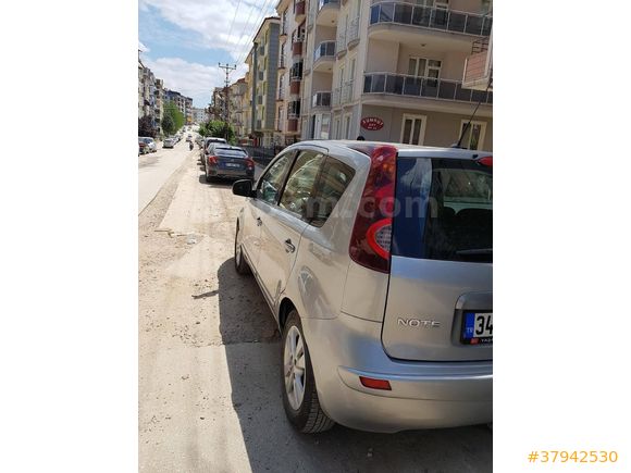 Sahibinden Nissan Note 1.5 dCi Tekna 2011 Model  180.000 km Gri (Gümüş)