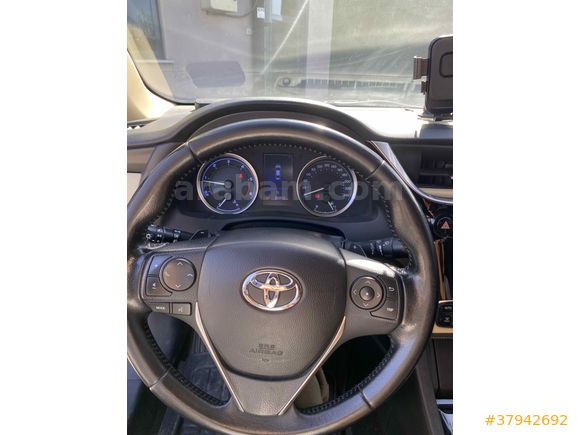 Sahibinden Toyota Corolla 1.4 D-4D Advance 2018 Model 