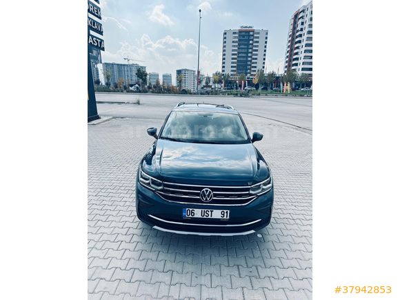 Sahibinden Volkswagen Tiguan A 1.5 TSI Elegance 2023 Model Ankara 36.000 km Lacivert