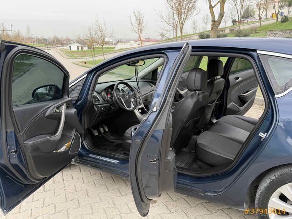 Sahibinden DEĞİŞENSİZ Opel Astra 1.3 CDTI Cosmo 2012 Model 
