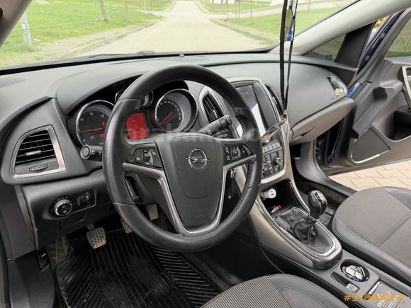 Sahibinden DEĞİŞENSİZ Opel Astra 1.3 CDTI Cosmo 2012 Model 