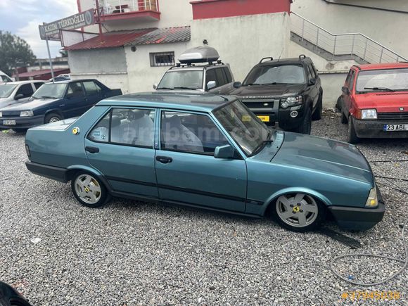 ZEVK OTO GALERİDEN  DOĞAN SLX 